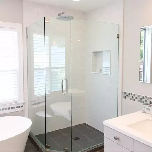 bathroom glass door installers lake Orion Michigan,bathroom glass door installation services,frameless glass door installers
