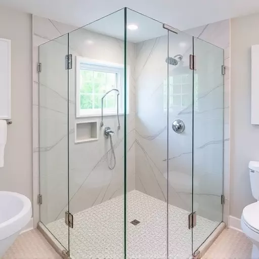 custom glass for modern bathrooms lake Orion Michigan,frameless shower doors,glass shower enclosures