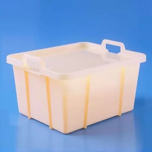 injection molded totes manufacturer holland ohio,custom injection molded totes,industrial injection molded totes