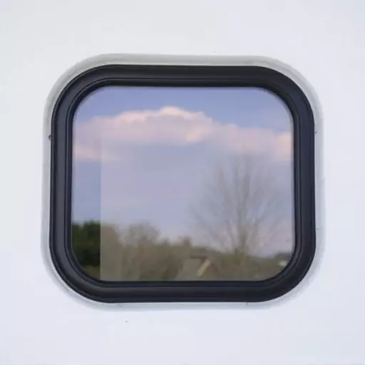 window tinting service toledo,diy window tinting,professional window tinting