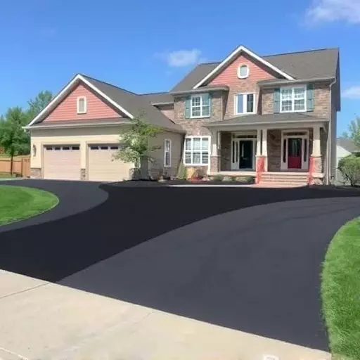 Benefits of sealcoating Toledo,Asphalt sealcoating services,Driveway sealcoating