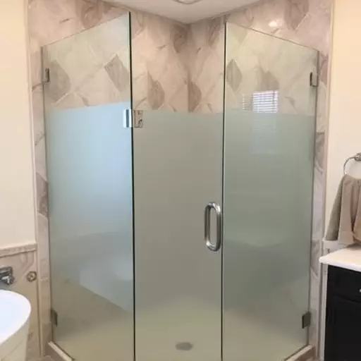 Glass Shower Door Installation Southfield MI,Frameless glass shower enclosures for large bathrooms, Frosted shower doors for privacy-focused designs