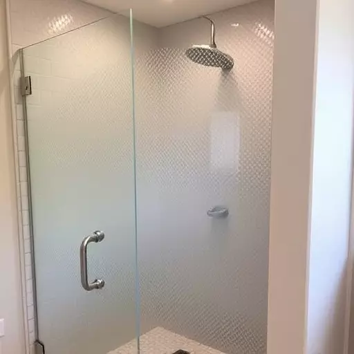 Glass Shower Door Installation Waterford MI,Frosted shower doors for privacy-focused designs,Textured shower glass for anti-slip surfaces