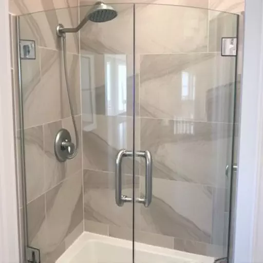 Mastering Tinted Glass Door Cleaning: Lake Orion’s Top Products & Tips