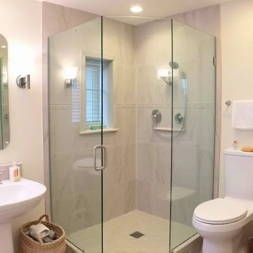 custom-glass-for-modern-bathrooms-toledo-640x480-4109120.jpeg