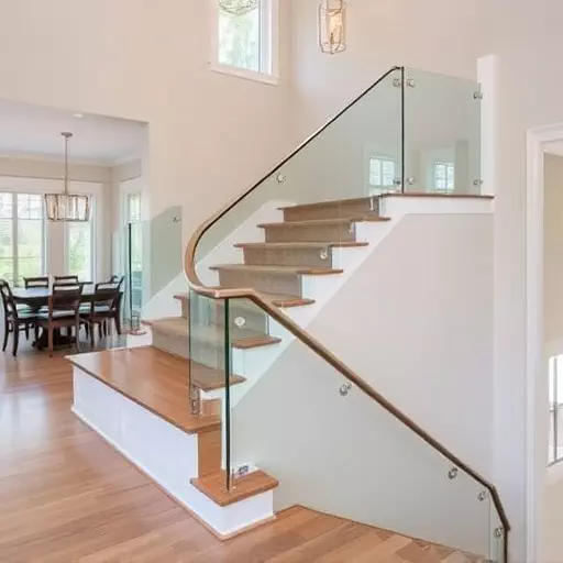 Cost of Glass Railings in Lake Orion, Michigan: Frameless Designs for Homes