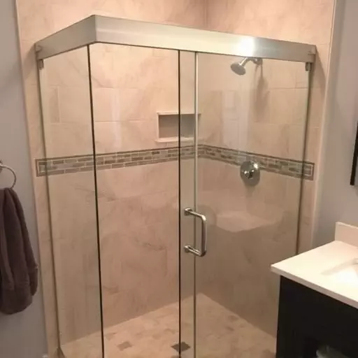 glass-shower-door-installation-pontiac-m-640x480-19119321.jpeg