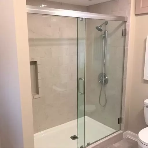 glass-shower-door-installation-pontiac-m-640x480-24754395.jpeg