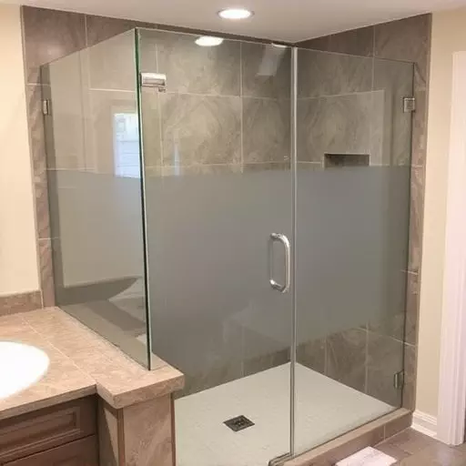 glass-shower-door-installation-southfiel-640x480-17510283.jpeg
