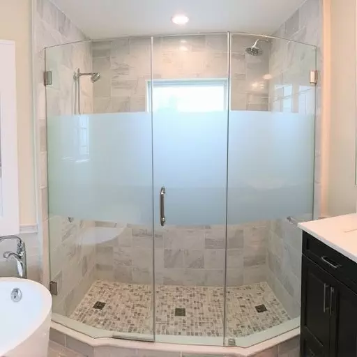 glass-shower-door-installation-southfiel-640x480-47447506.jpeg