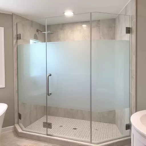 glass-shower-door-installation-southfiel-640x480-61551314.jpeg