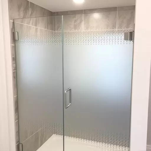 glass-shower-door-installation-waterford-640x480-70171165.jpeg