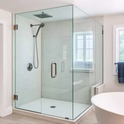 frameless-glass-for-minimalist-interiors-640x480-20130956.jpeg