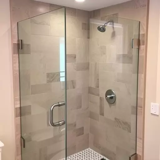 glass-shower-door-installation-rochester-640x480-70825708.jpeg