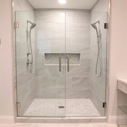 Revolutionize Your Bath: Frameless Glass Showers with Ventilation & Safety Features