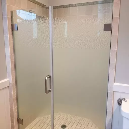 glass-shower-door-installation-waterford-640x480-52657209.jpeg