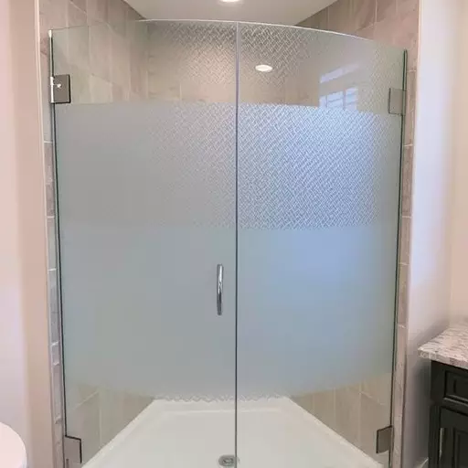 Perfecting Frameless Sliding Shower Doors: Alignment & Safety Tips for Waterford MI Installations