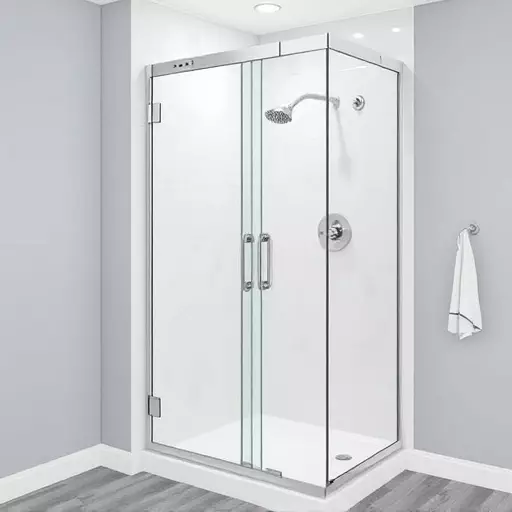 swinging-glass-shower-door-installation-640x480-24963028.jpeg