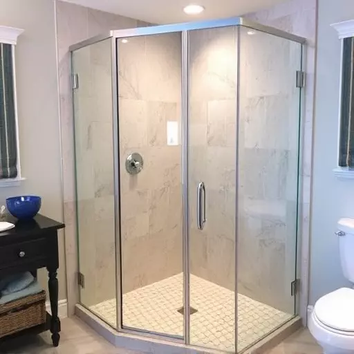 swinging-glass-shower-door-installation-640x480-68992131.jpeg