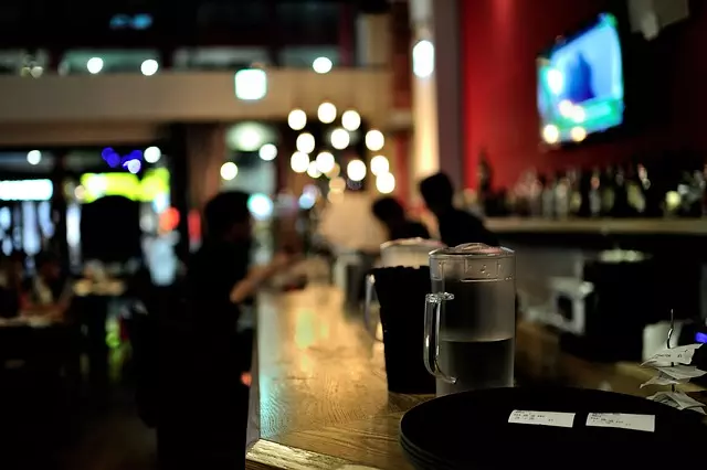 Unveiling Late-Night Shuttle Solutions for Toledo’s Dive Bars