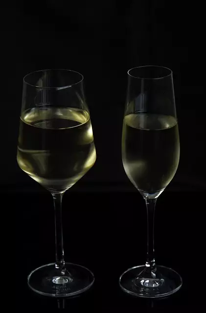Navigating Toledo’s Wine Scene: Safe Rides and Group Transportation Options
