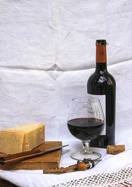 Safe & Fun Wine Tour Rides in Toledo: Transportation Tips for Group Tastings